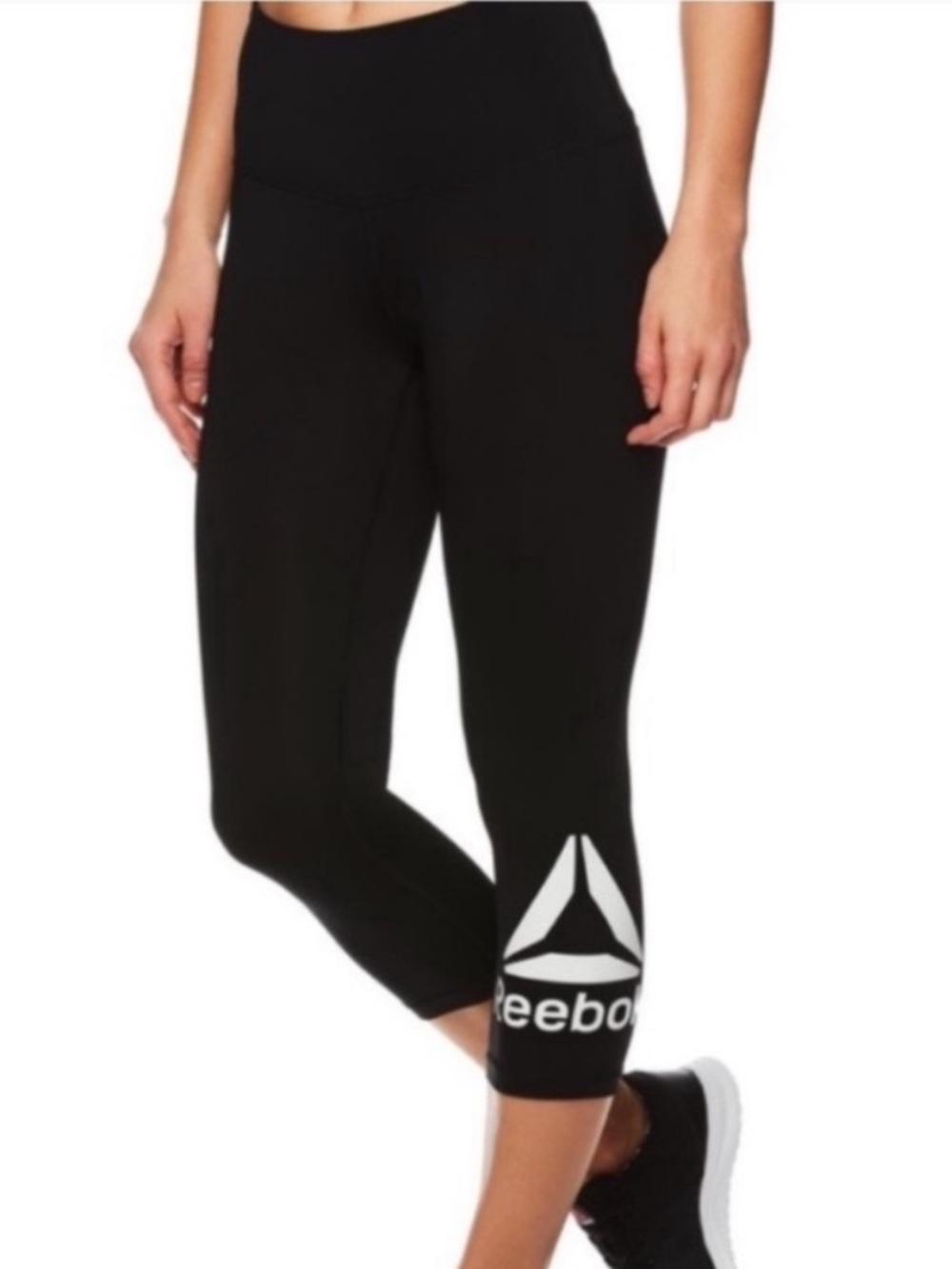🧘🏻‍♀️NWT REEBOK WOMENS SIZE SMALL BLACK CROPPED LEGGINGS